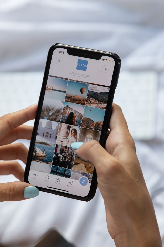 邦达跨境联动TikTok/Instagram/Lemon8垂直达人，共创短视频/图文/直播带货内容，基于平台算法优化账号视觉矩阵与互动脚本，通过用户行为数据分析精准提升传播效率，赋能品牌高转化率种草与全球化社媒影响力爆发